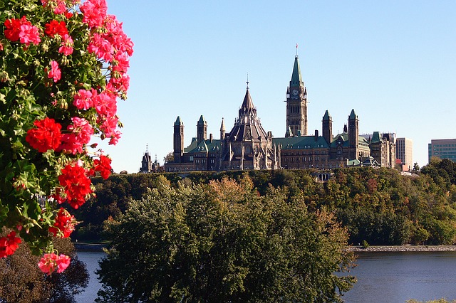 Colline parlementaire à Ottawa