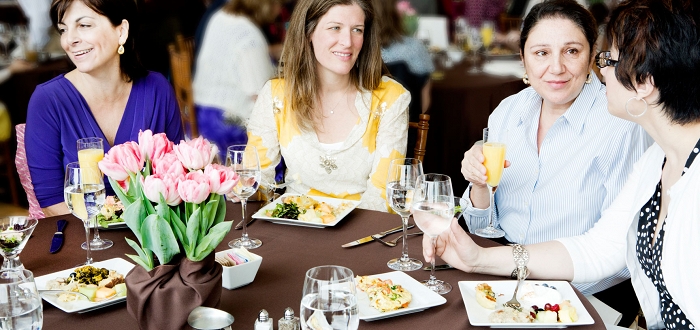 Brunch in bloom