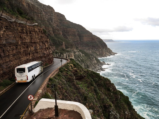 Autobus sur la route